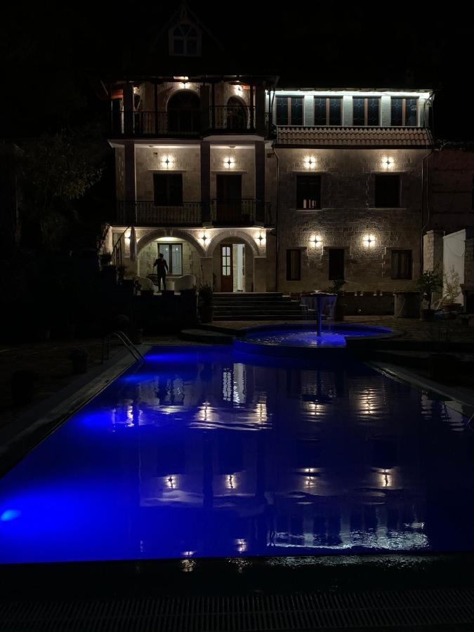 Villa Celaj “The Castle” Krujë Exteriér fotografie